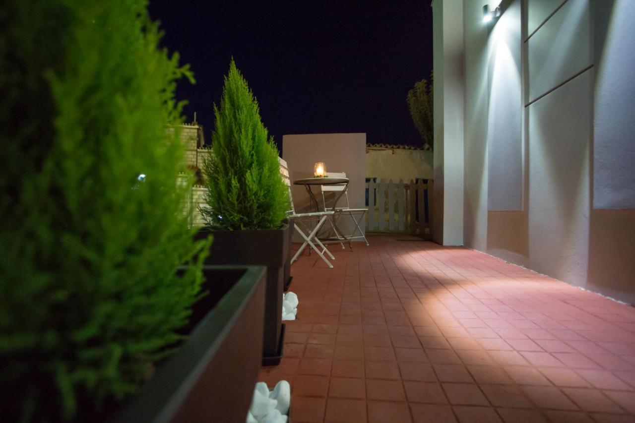 Apollonio Upper View Suites Corinth Exterior foto