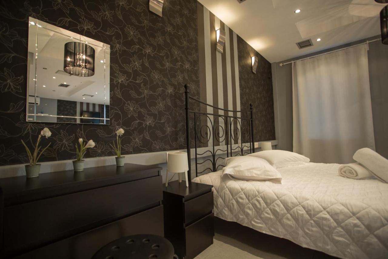 Apollonio Upper View Suites Corinth Exterior foto